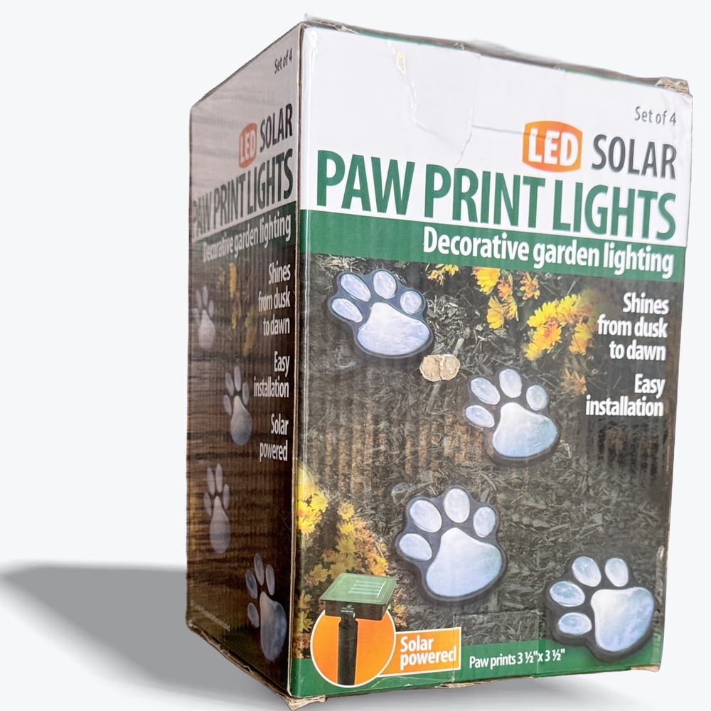 Solar LED Outdoor Lights Paw Print Set of 4 Garden Pathway Dog Pet Decor White